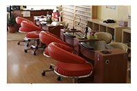The professional machines we have for simple manicure and pedicure.