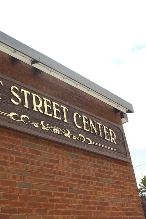 East Street Cleaners Logo